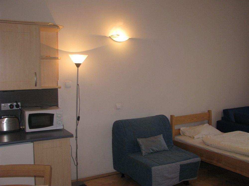 Domino Apartments Krasków Εξωτερικό φωτογραφία